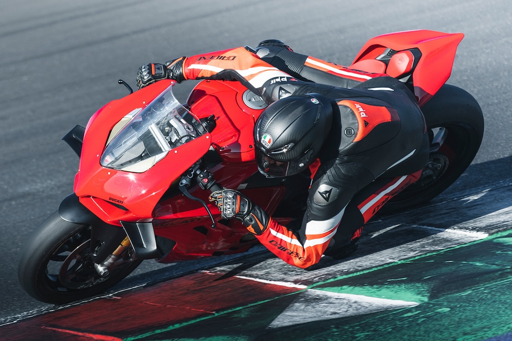 Dainese Introduces Its 2024 D-AIR® Racing Suits