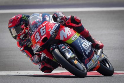 Moto3: Piqueras powers to lap record P1 on Friday