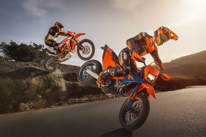 KTM unveils the 2026 KTM 690 ENDURO R and KTM 690 SMC R