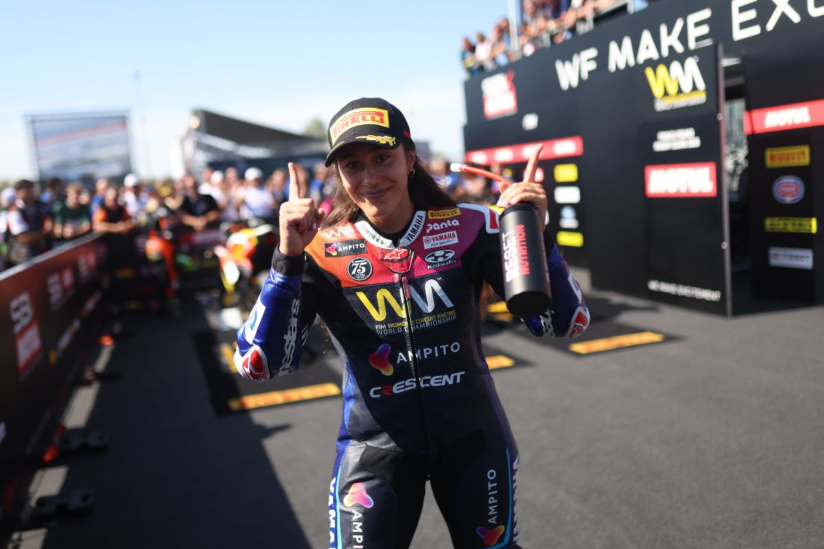 Neila reignites the WorldWCR title fight by snatching the Race 2 win