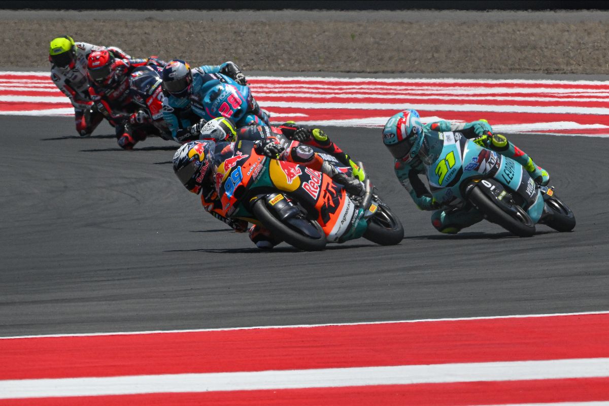Moto3: All eyes on silver medal race