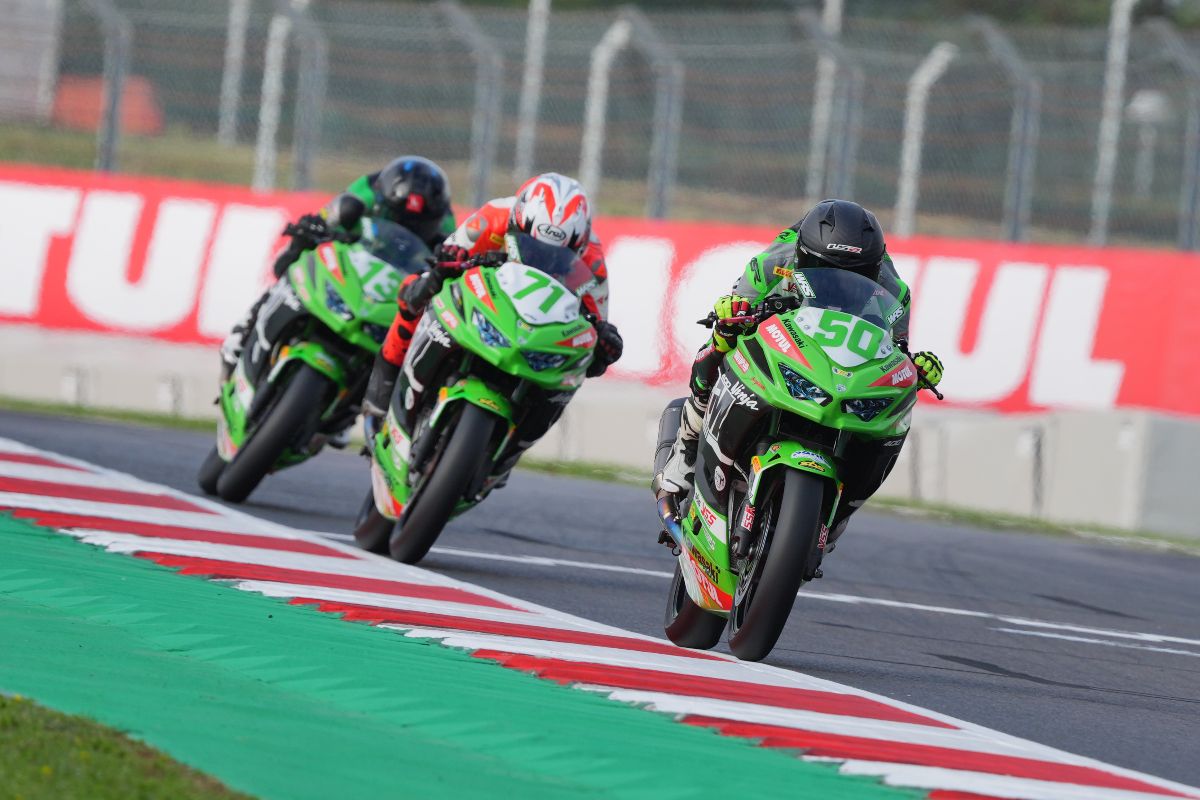 Kawasaki secures seventh WorldSSP300 Manufacturers’ Title in category’s final season