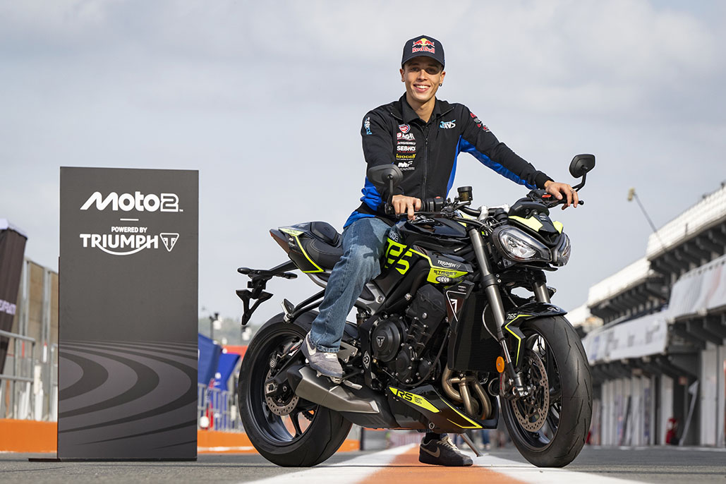 Diogo Moreira Is Crowned  2025 Triumph Triple Trophy Winner