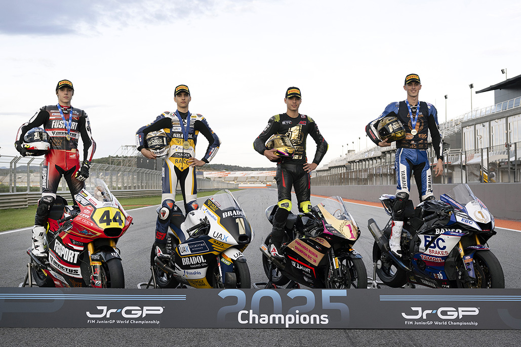 FIM JuniorGP: Three titles decided on day of breathtaking drama