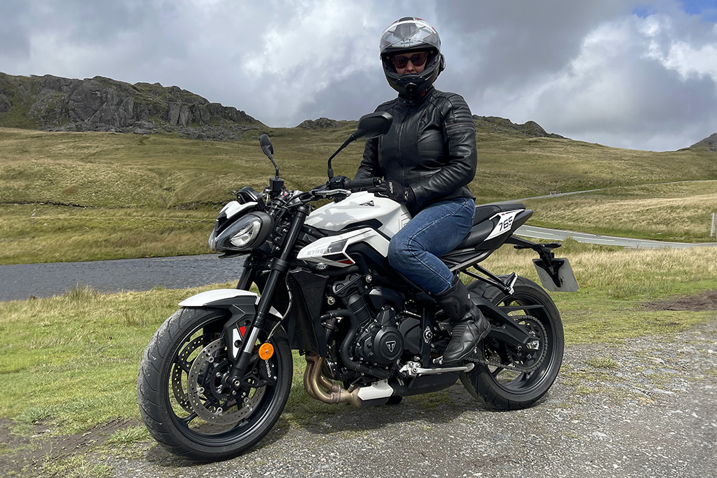 Triumph Street Triple 765 R 1 Triumph Street Triple 765 R