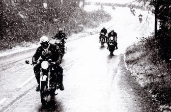 Ace Cafe London: Ton Up Winterblot