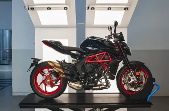 Mv Agusta Brutale 800 Introduces Nero Carbonio As A New Premium Livery