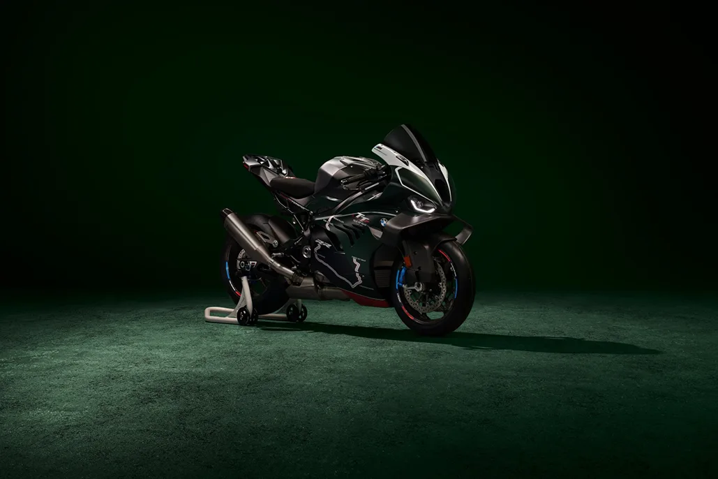 Bmw Motorrad Presents The M 1000 Rr Limited Edition Isle Of Man Tt.