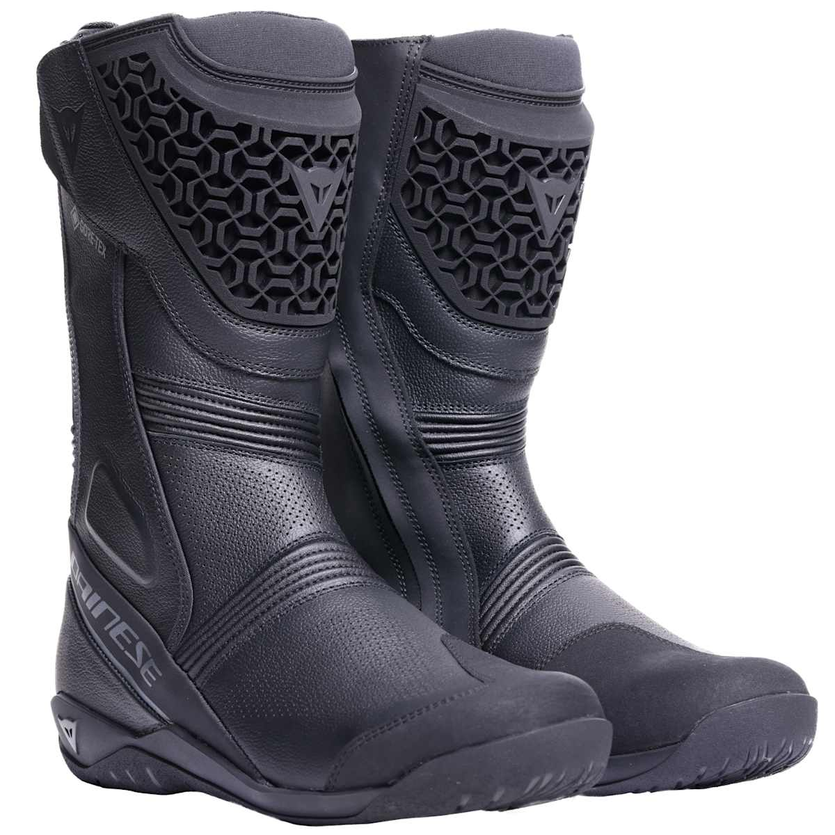 Dainese Fulcrum 4 Gore-Tex: A Touring Boot For All Weathers 1 Dainese Fulcrum 4 Gore-Tex: A Touring Boot For All Weathers