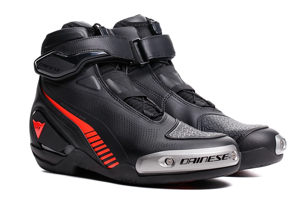 Meet The Dainese Superya - Daring Boots For Those Daredevil Adventures 1 Meet The Dainese Superya - Daring Boots For Those Daredevil Adventures