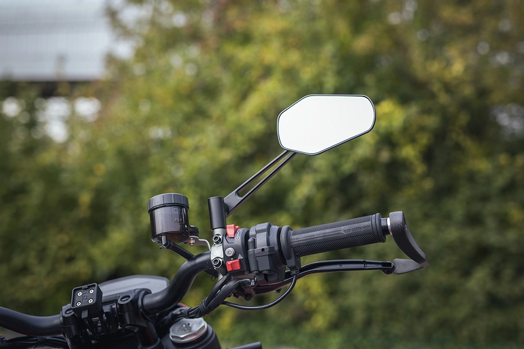 New From Oxford: Stem Mirror Pro 1 New From Oxford: Stem Mirror Pro