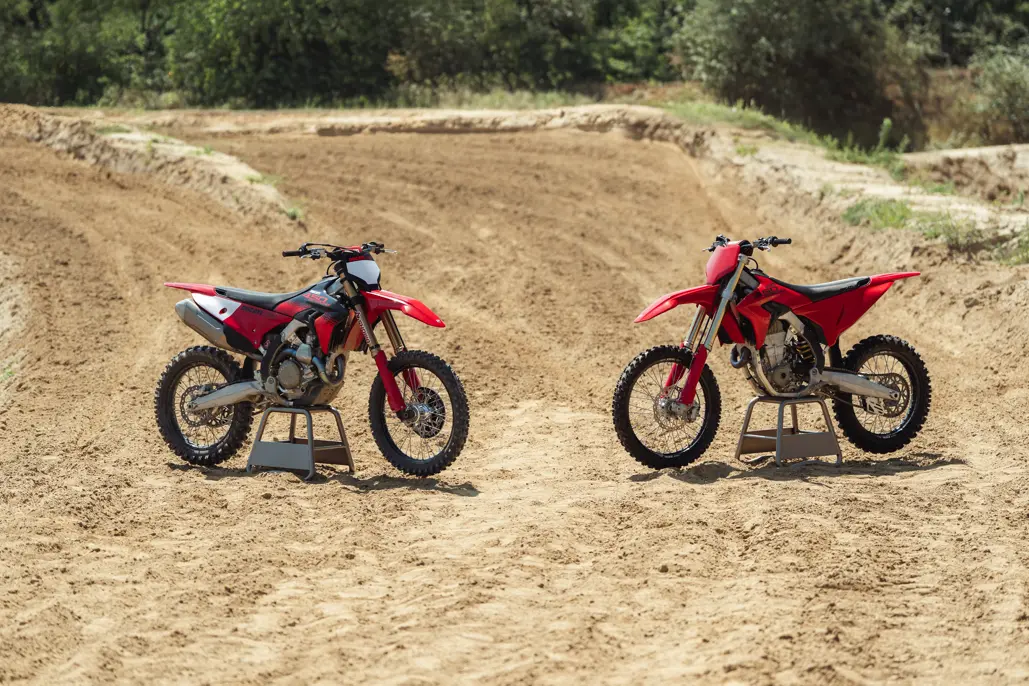 2027 Ducati Desmo450 Mx And 450 Mx Factory