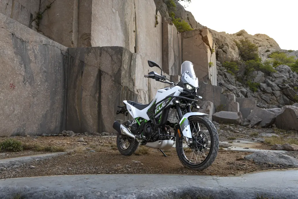 2027 Kawasaki Kle500 Offering Expands With Smartride 1 2027 Kawasaki Kle500 Offering Expands With Smartride