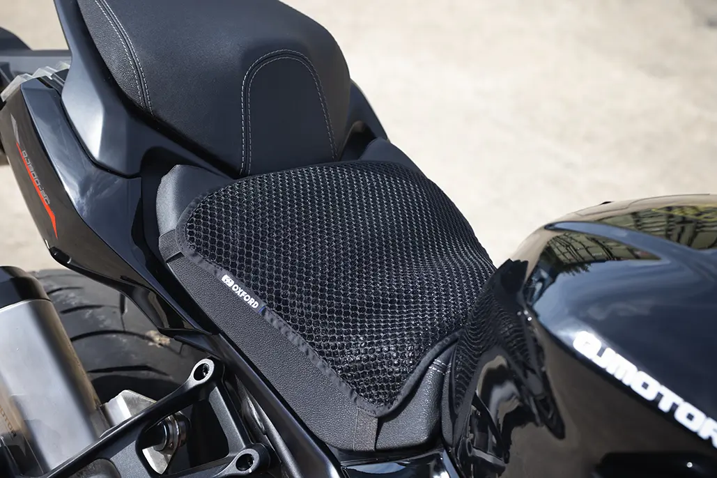 Colossal Cooling From Oxford! Cool Seat 2.0 1 Colossal Cooling From Oxford! Cool Seat 2.0