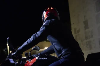 Shark Launches The Skwal Icup: F1-Inspired Led Signature