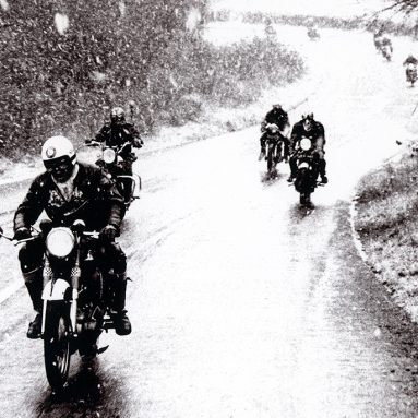 Ace Cafe London: Ton Up Winterblot