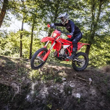AIROH unveils its off road line-up