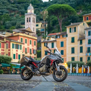 Ducati Multistrada V4 S Grand Tour: full-optional travel