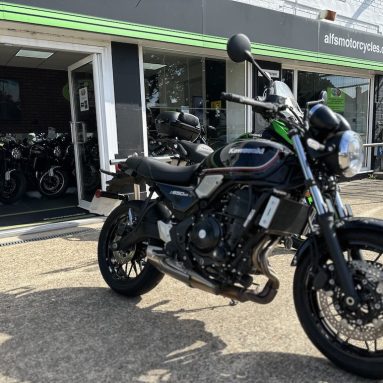 Unleashing Retro ​Charisma with Kawasaki Z650RS
