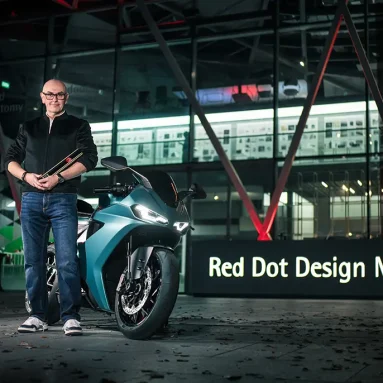 Norton Manx R wins Red Dot: Best of the Best for design excellence